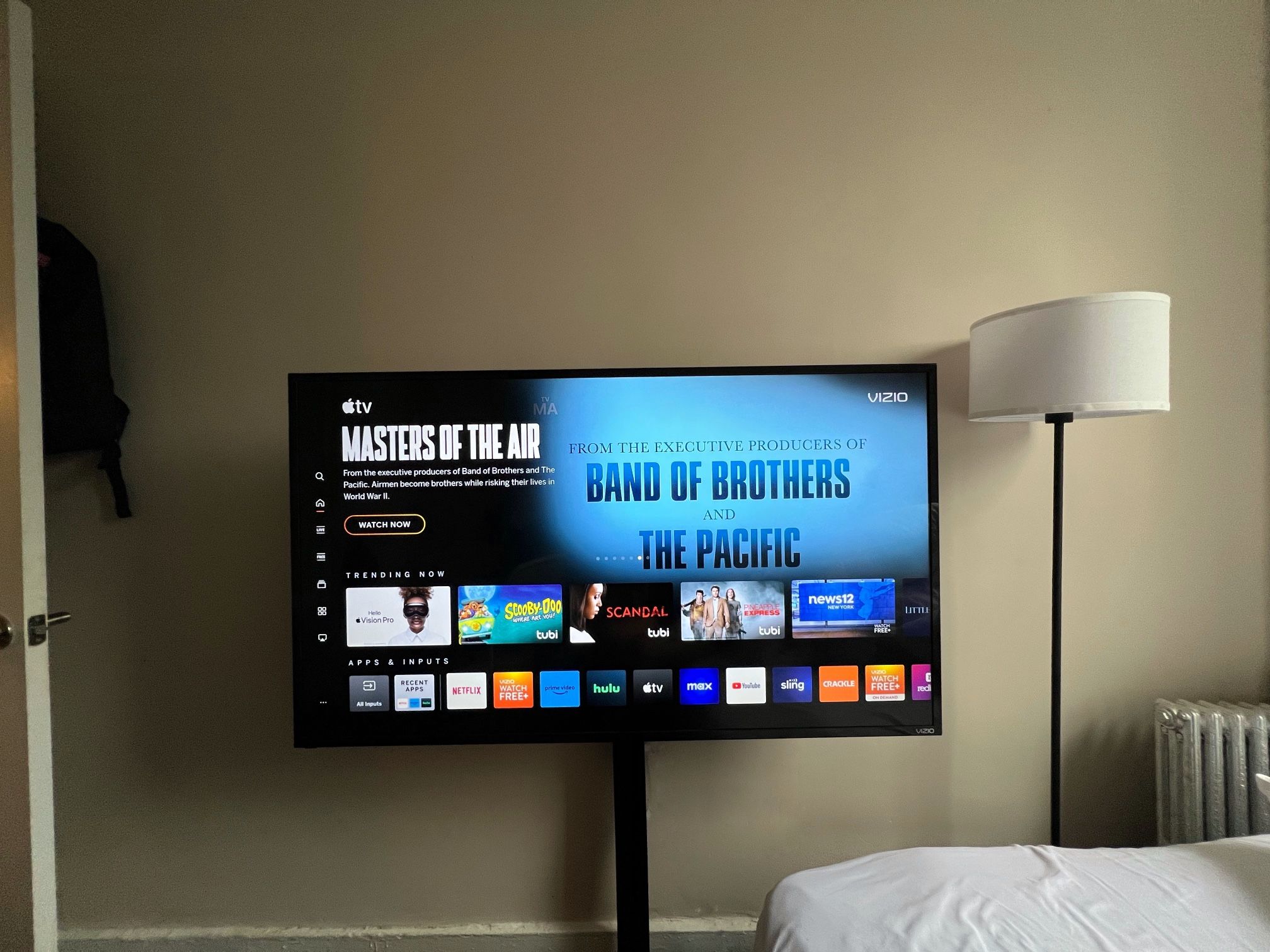 Vizio 55” Smart TV E55-E2