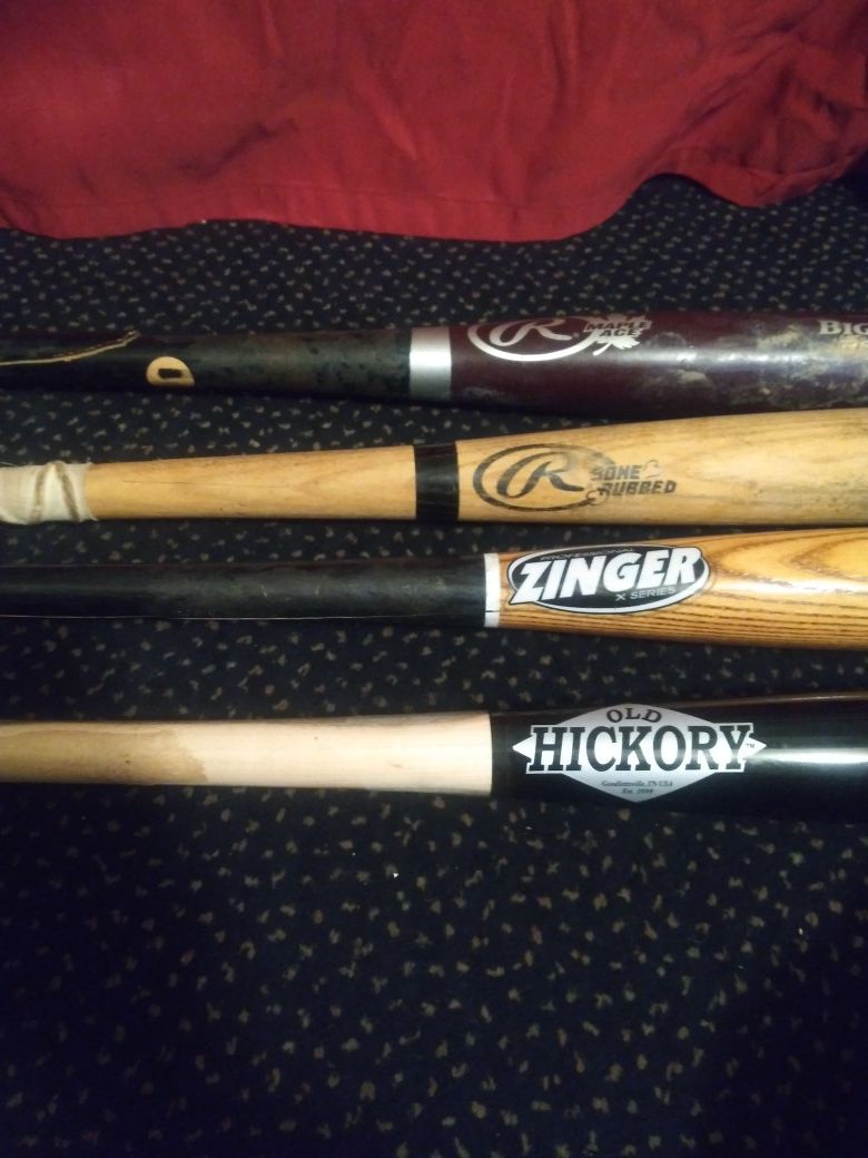 Mike Trout Baseball games bats