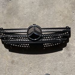Mercedes Front Grill