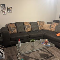 Sectional Couch With Side Tables And Coffee Table W/O Lamps
