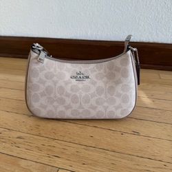 Brand new Coach Teri Shoulder Bag (with tags attached)