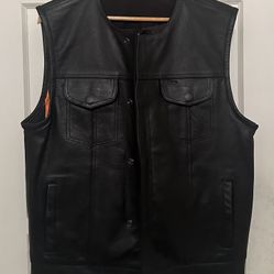 Men’s Medium “Milwaukee” Leather Vest - NEW!