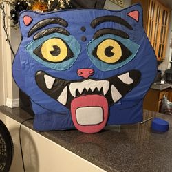 Customs Piñatas