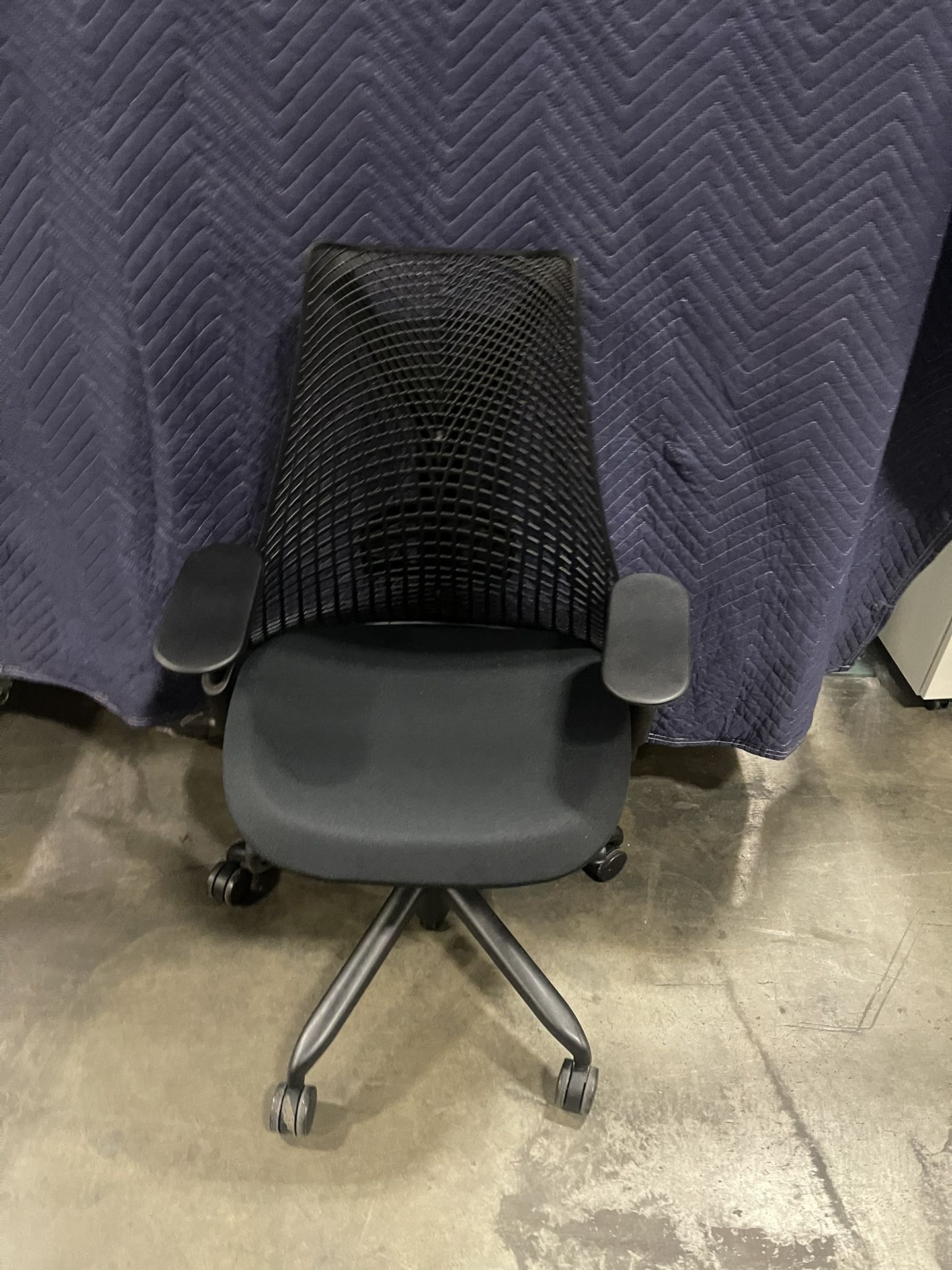 Herman Miller Sayl Chair! With Lumbar! Fully Loaded!