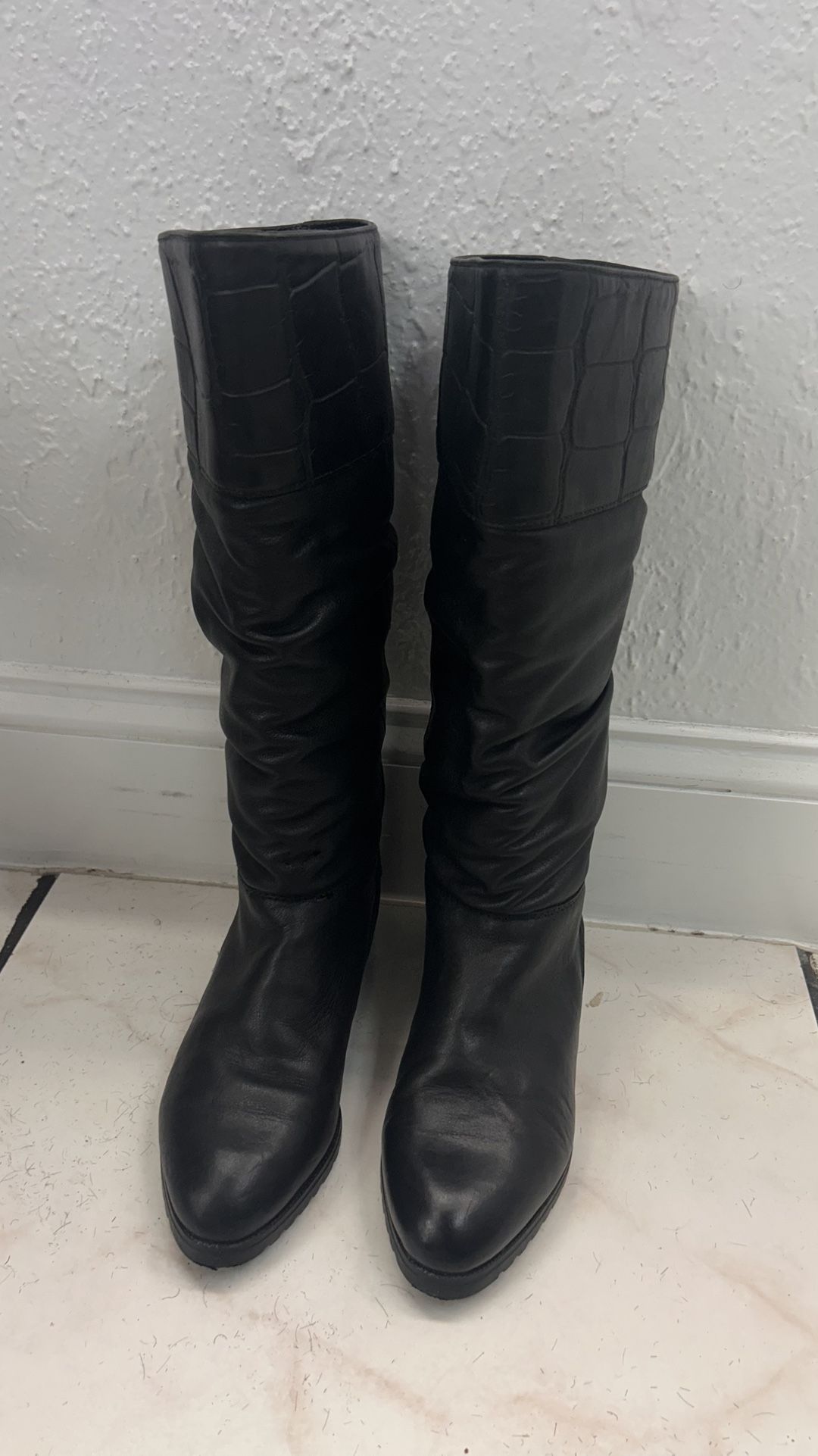 Boots size 7.5