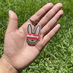 Bad Bunny keychain 🐰