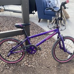 Mongoose Bmx 20” Bike Pink Purple With Pegs