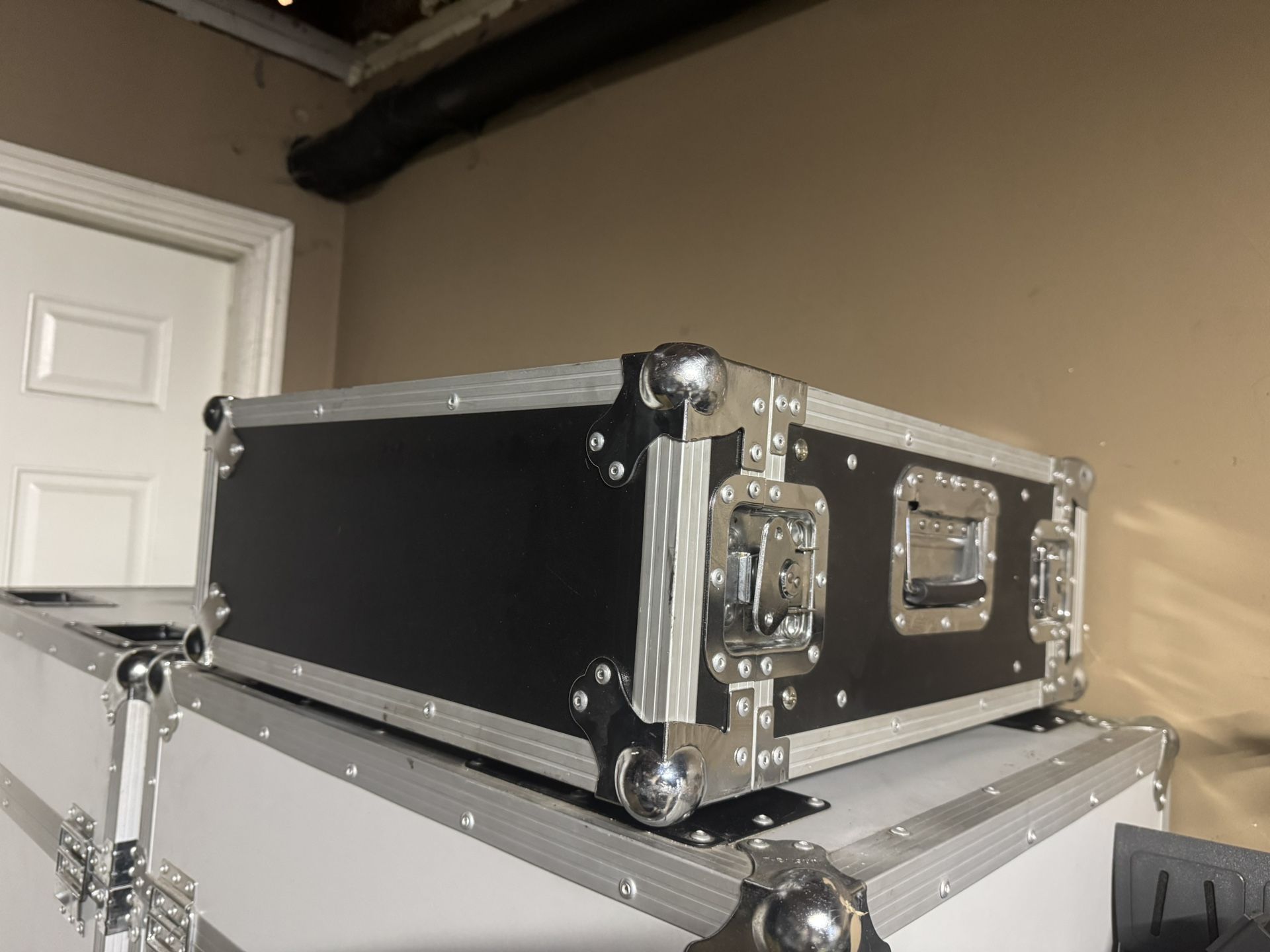 road case 4u