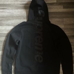 Supreme hoodie