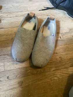 Toms shoes