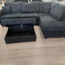 Modern Sectional Couch Brand New 🆕 With Ottoman Storage 