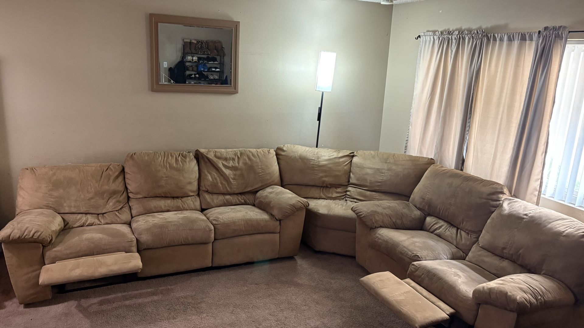 3 pc Sectional Recliner Couch