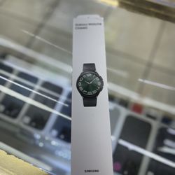 Samsung Galaxy Watch 6 Classic 🔥📱🔥on Sale 🔥📱🔥