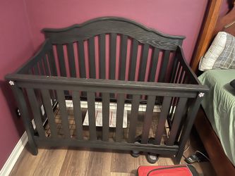 Delta Children Farmhouse Crib