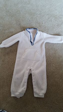 Carter's fleece outfit