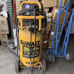 DeWalt compressor