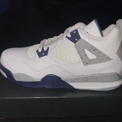 Jordan 4 Retro 