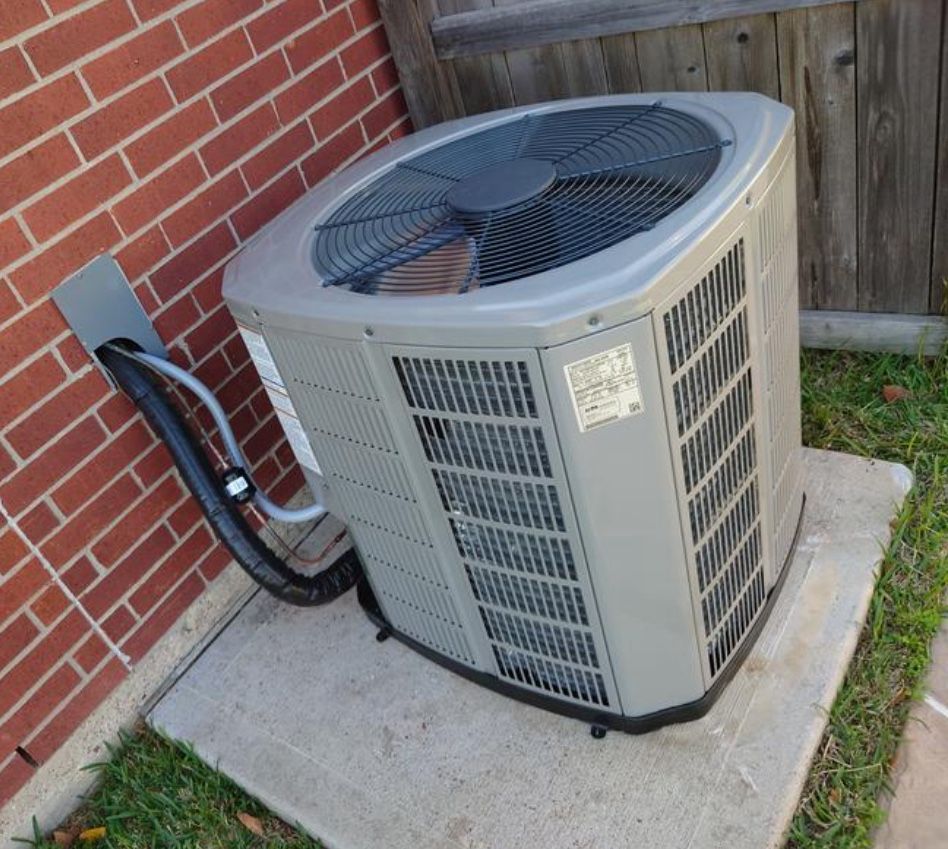 AIR CONDITIONER 