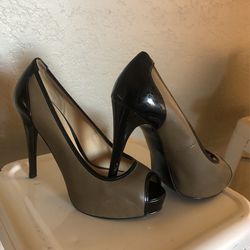 Adorable Guess High Heels