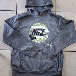 New Nike Boys Sweater. Size XL