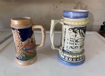 GERTZ GERMAN PORCELAIN Munchen Marienplatz Beer Mugs