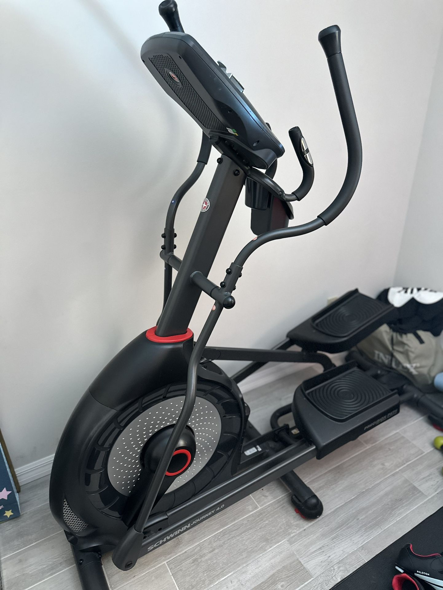 Elliptical Bike Schwinn Journey 4.0