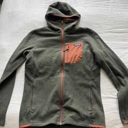 Patagonia Zip Up Sweater