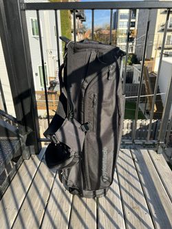 Brand new Taylormade flextech 4way Stand Black Golf Bag