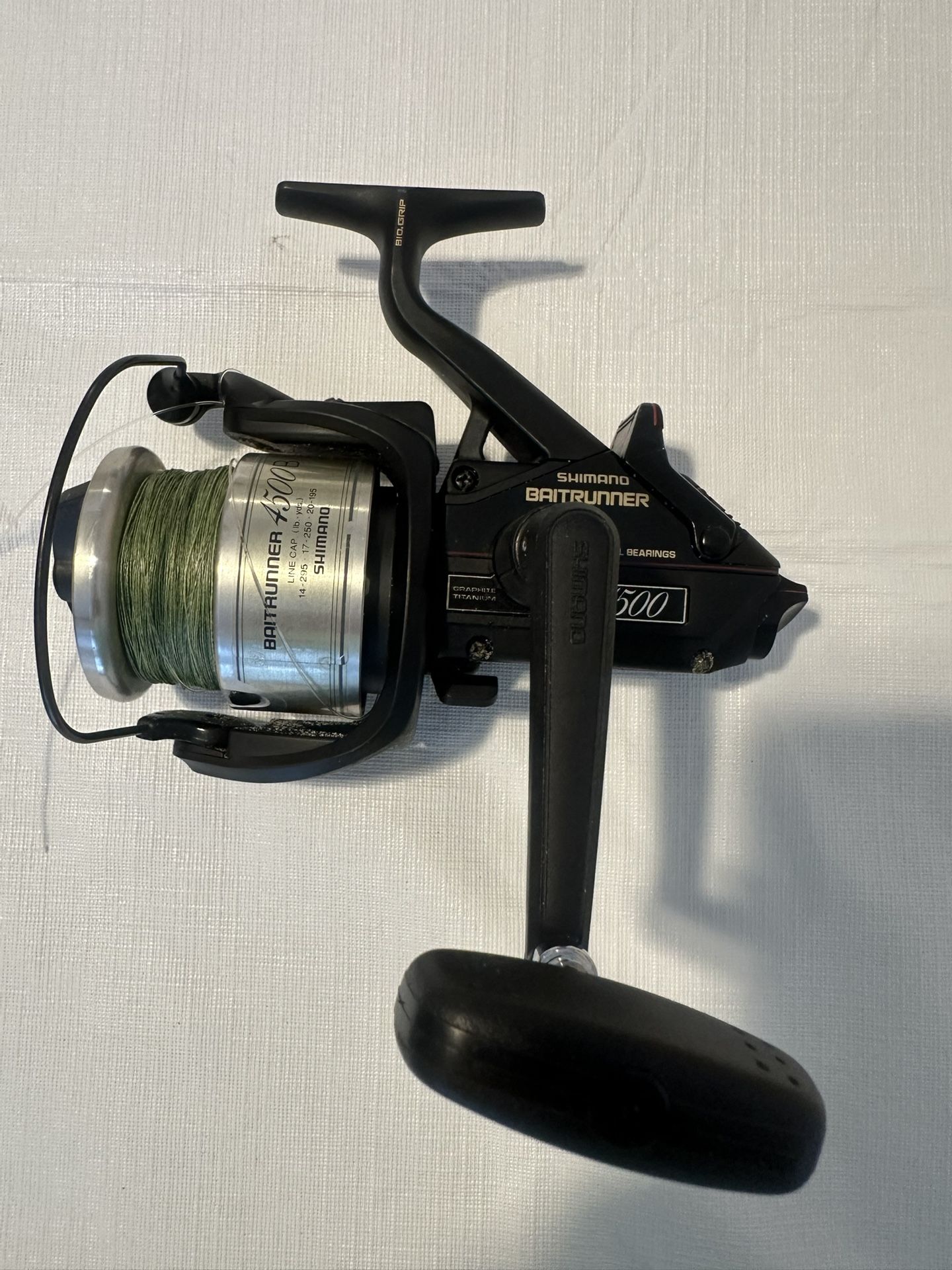 Vintage Shimano Baitrunner 4500B Spinning Reel