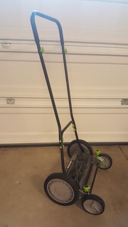 Earthwise 16-inch Reel Lawn Mower for Sale in Tacoma, WA - OfferUp