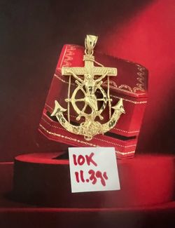10K Solid Gold Pendant For Wedding 11.3Gr