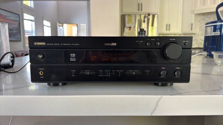 Yamaha HTR-5540 5.1 Channel A/V Receiver – Tested Working