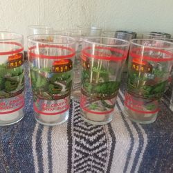 Vintage Budweiser Glasses 4 Glass Set 