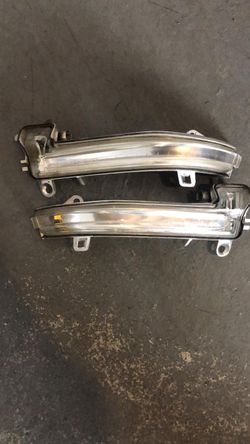 BMW Side Mirror Indicator Lights