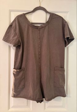 #280 Sundry one piece romper. Medium