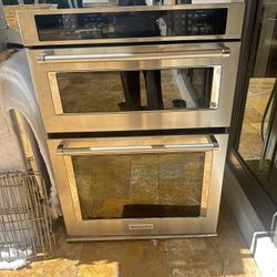 Duo Kitchenaid Microwave And Oven