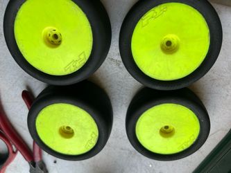 Wheel set for buggy 1/10