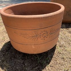 Ceramics Pot