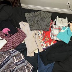 Lots of women’s clothing size medium