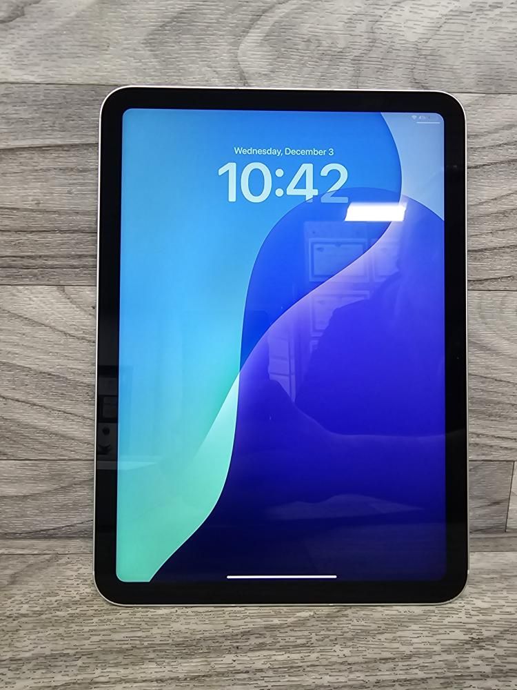 Apple iPad 11" A16 Chip 128GB Wi-Fi + Cellular Unlocked (A1D027727)