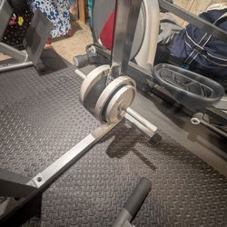 Pull Down Machine With Bars And Weights