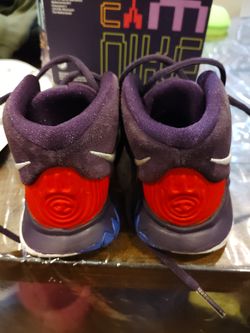 Kids Nike size 11C