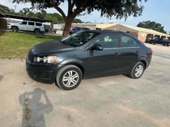 2015 Chevrolet sonic 4 door