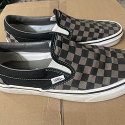 Men’s Size 10 Slip-on Vans
