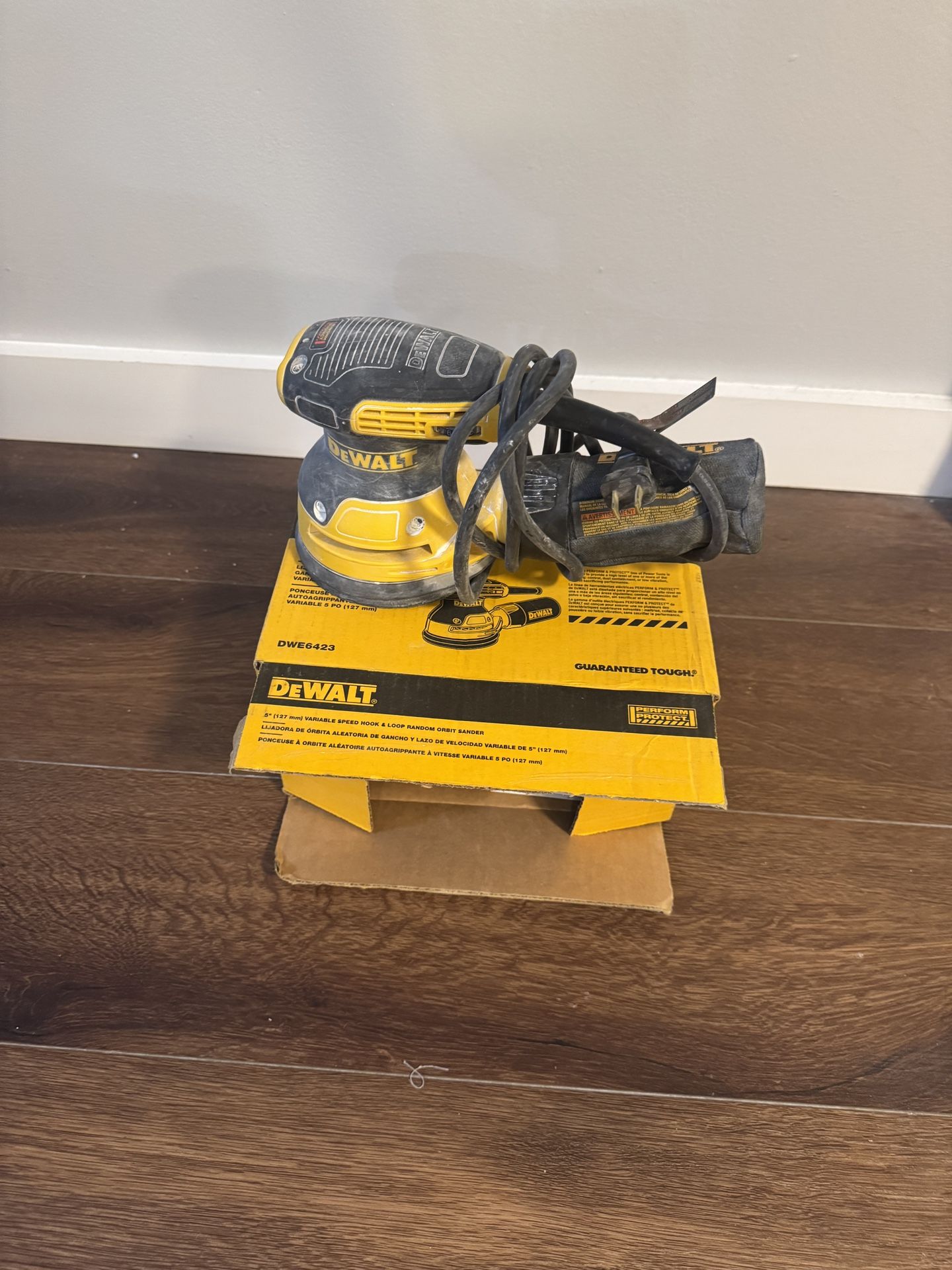 Dewalt Sander
