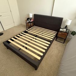 Queen Bedframe With Headboard