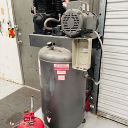 Compressor 80 Gallon 