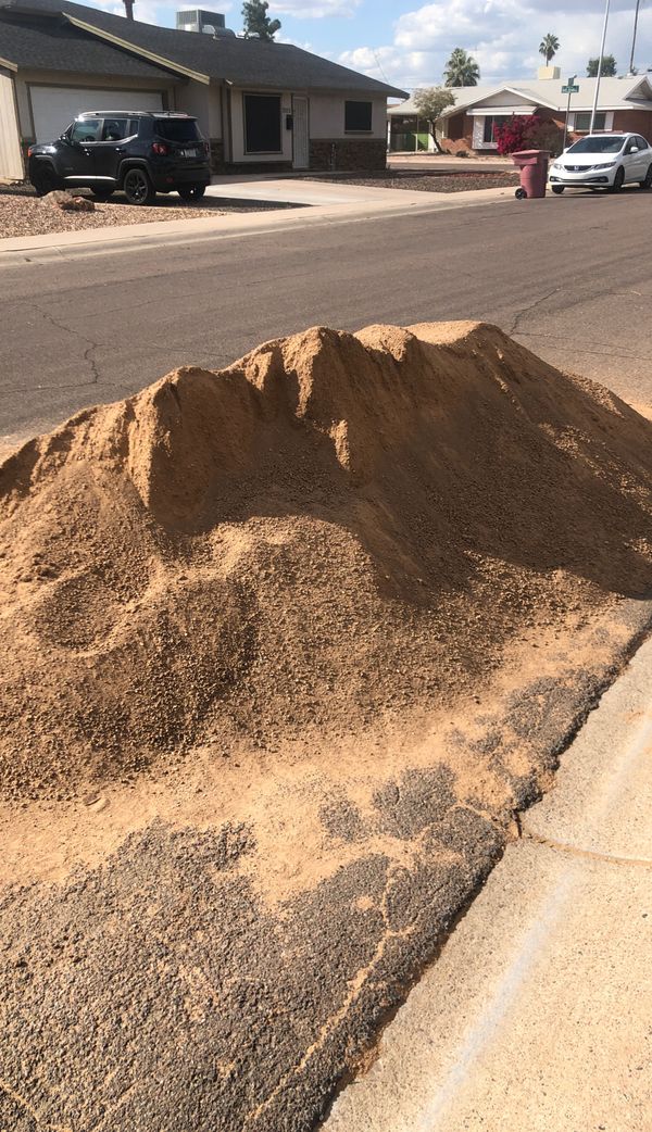 FREE 34 Tons of screened filler dirt for Sale in Scottsdale, AZ