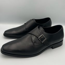 Men dressing shoe size 10
