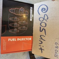 Brand New In box Fuel Injectors For tacoma